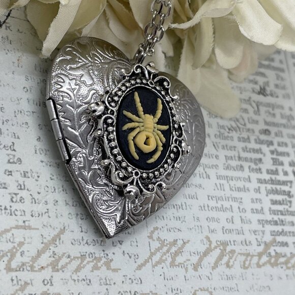 Heart Silver Locket Gothic Necklace Photo SPIDER Gothic Black Widow Cameo Witch - Picture 2 of 10